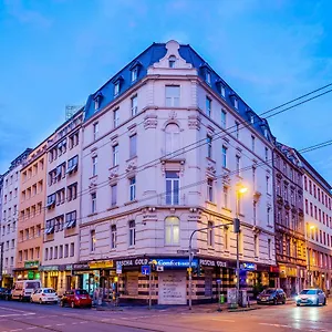 comfort-hotel-frankfurt-city-center.hotelsheidelberg.net/
